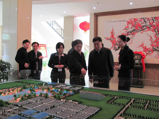 副省長(zhǎng)朱虹:讓特香型白酒古法釀造工藝成為地方旅游經(jīng)濟(jì)發(fā)展新亮點(diǎn)