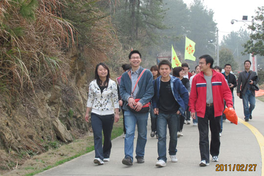 踏青、燒烤，四特人在春光明媚中享受自然之美